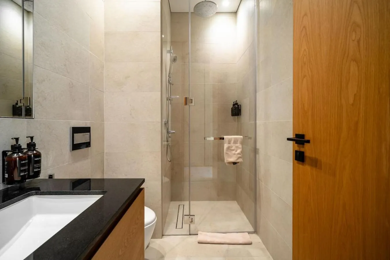 Seraya Residence 4 - 3Bdr - Including Amenities And Concierge Dubai