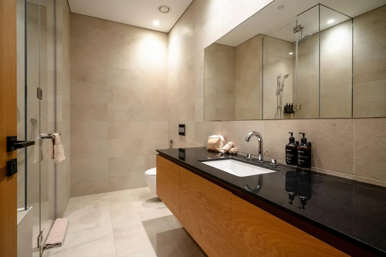 Apartment Seraya Residence 4 - 3Bdr - Including Amenities And Concierge Dubai