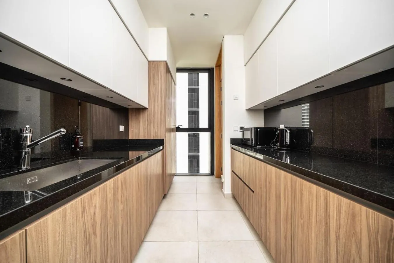 Apartment Seraya Residence 4 - 3Bdr - Including Amenities And Concierge Dubai United Arab Emirates
