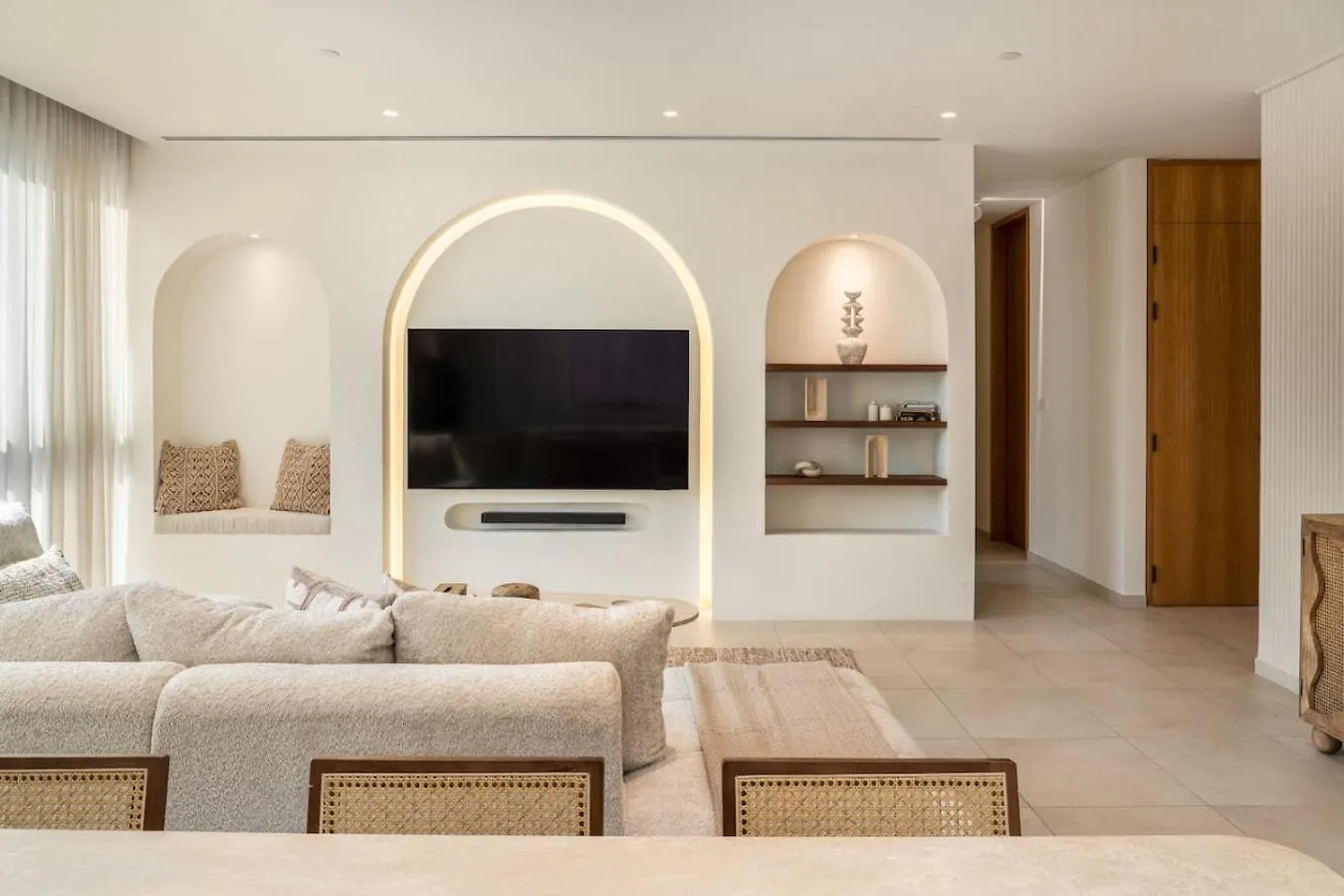 Seraya Residence 4 - 3Bdr - Including Amenities And Concierge Dubai Apartment