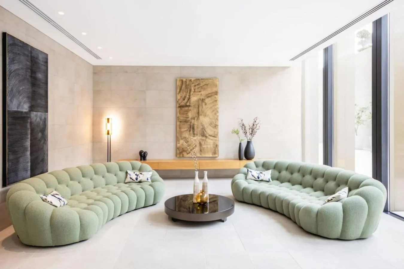 Apartment Seraya Residence 4 - 3Bdr - Including Amenities And Concierge Dubai United Arab Emirates